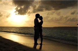 相依相偎的图片,温馨瞬间，定格永恒